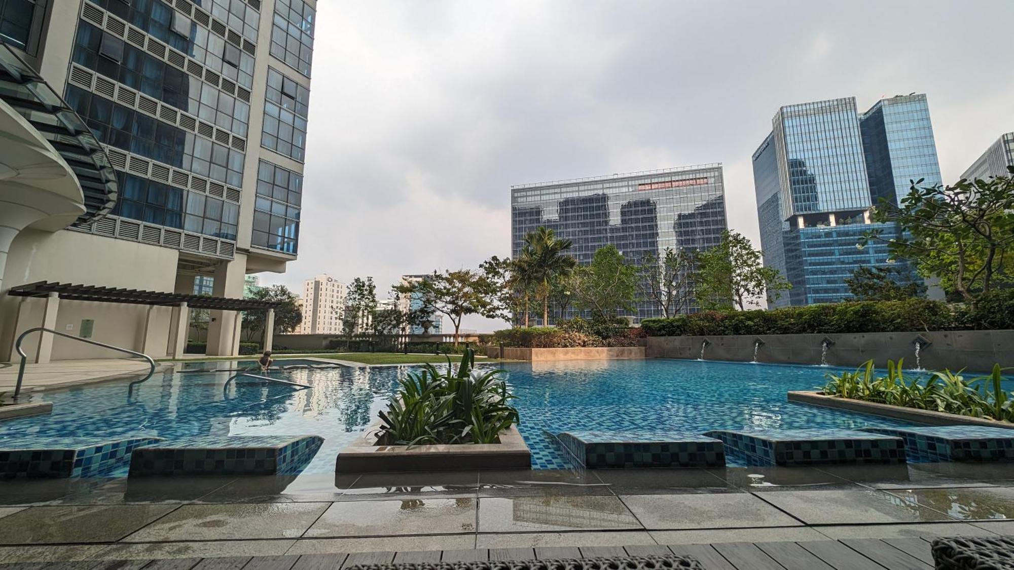 Eg Private House -Bgc Uptown Aparthotel Taguig Exterior photo